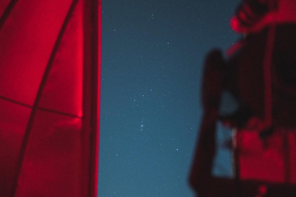 Tähtitaivas kuvattuna tähtitornista